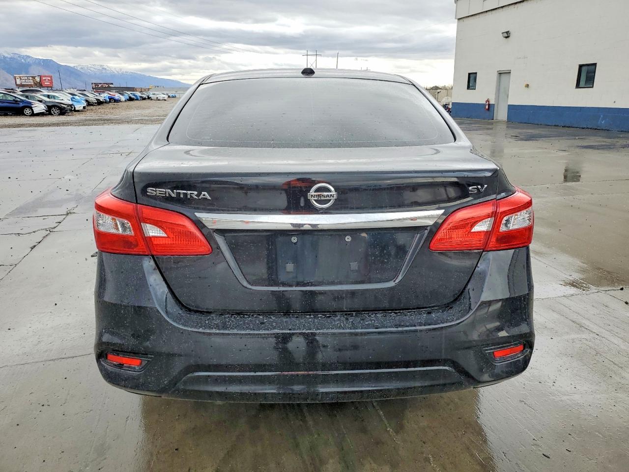 2018 NISSAN SENTRA S photo 6