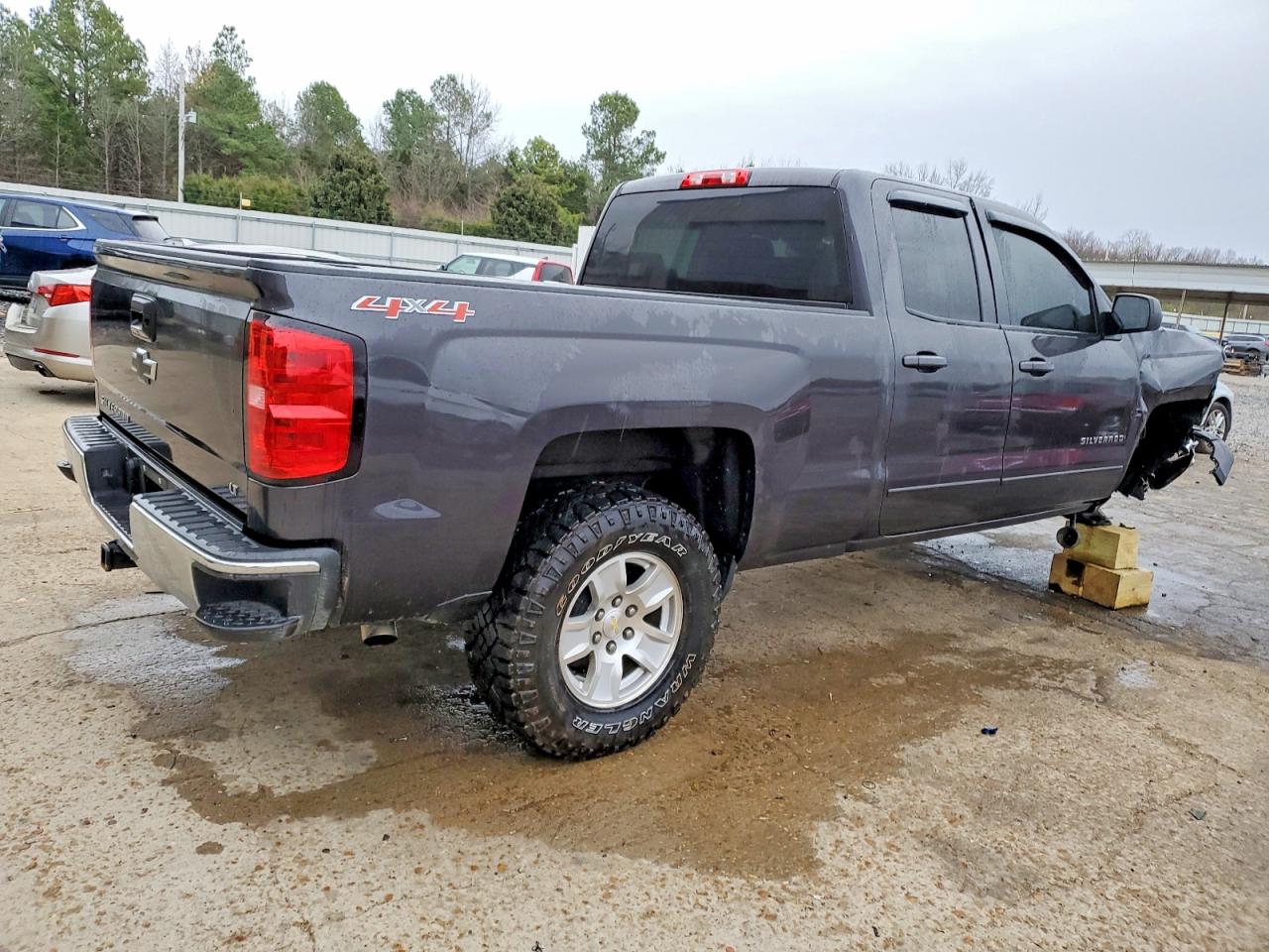 2015 CHEVROLET SILVERADO K1500 LT photo 3