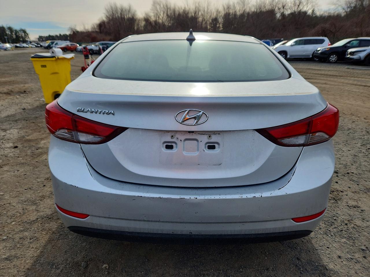 2015 HYUNDAI ELANTRA SE photo 11