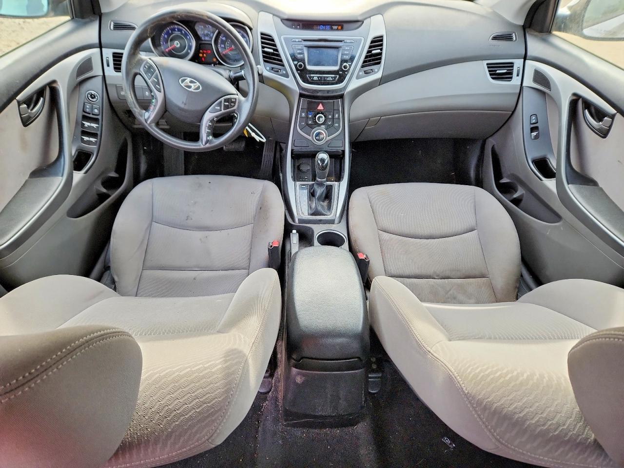 2015 HYUNDAI ELANTRA SE photo 15