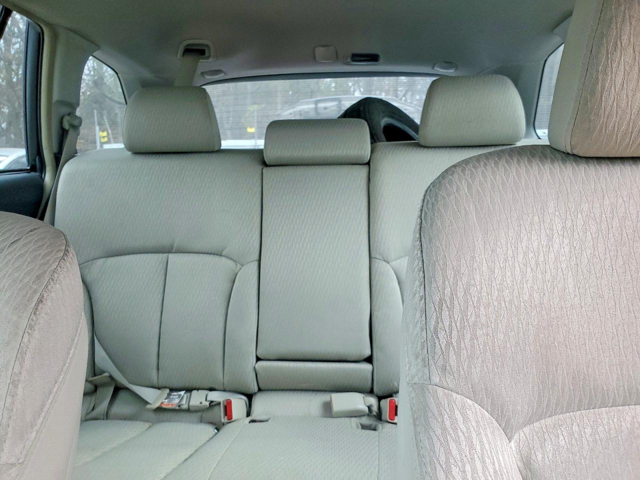 2012 SUBARU OUTBACK 2.5I photo 28