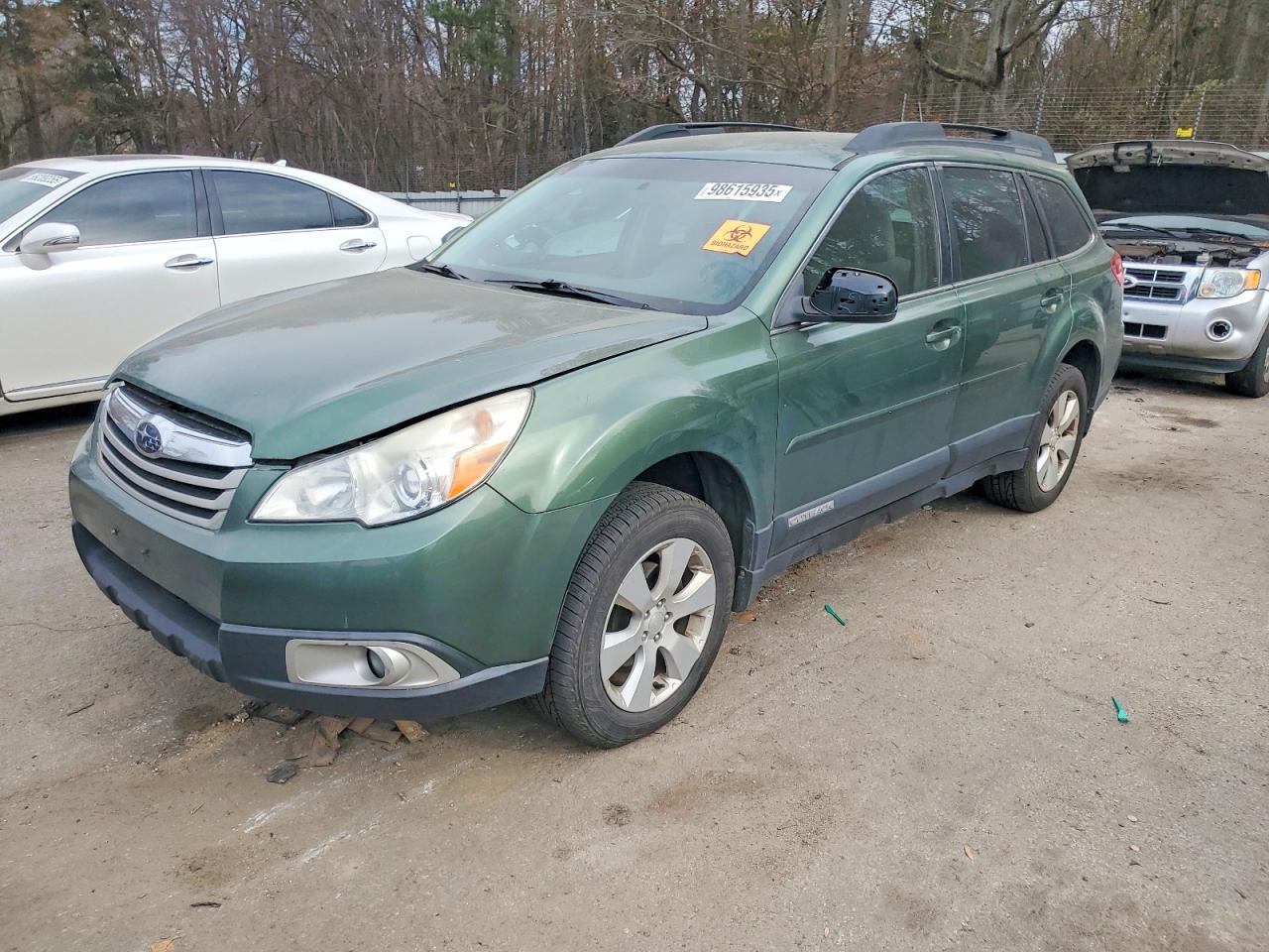 2012 SUBARU OUTBACK