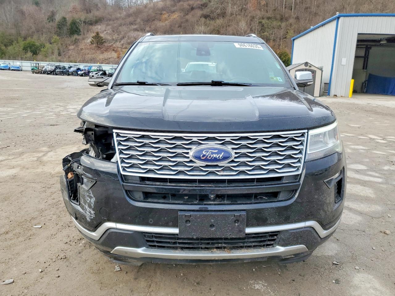 2018 FORD EXPLORER PLATINUM photo 9