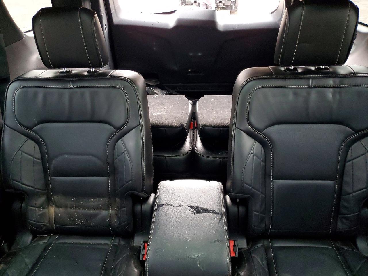 2018 FORD EXPLORER PLATINUM photo 19