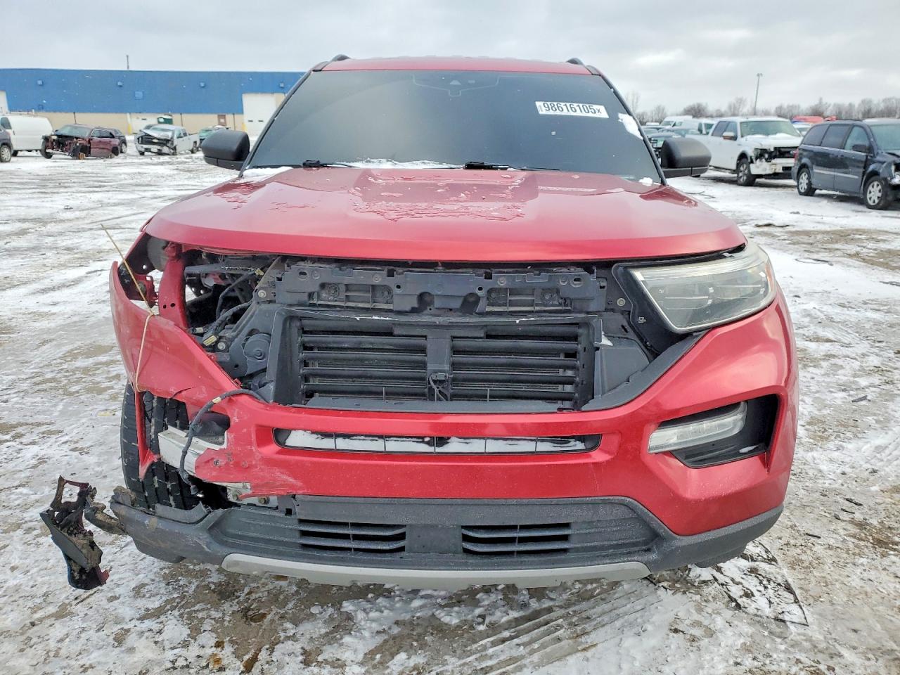 2020 FORD EXPLORER XLT photo 5
