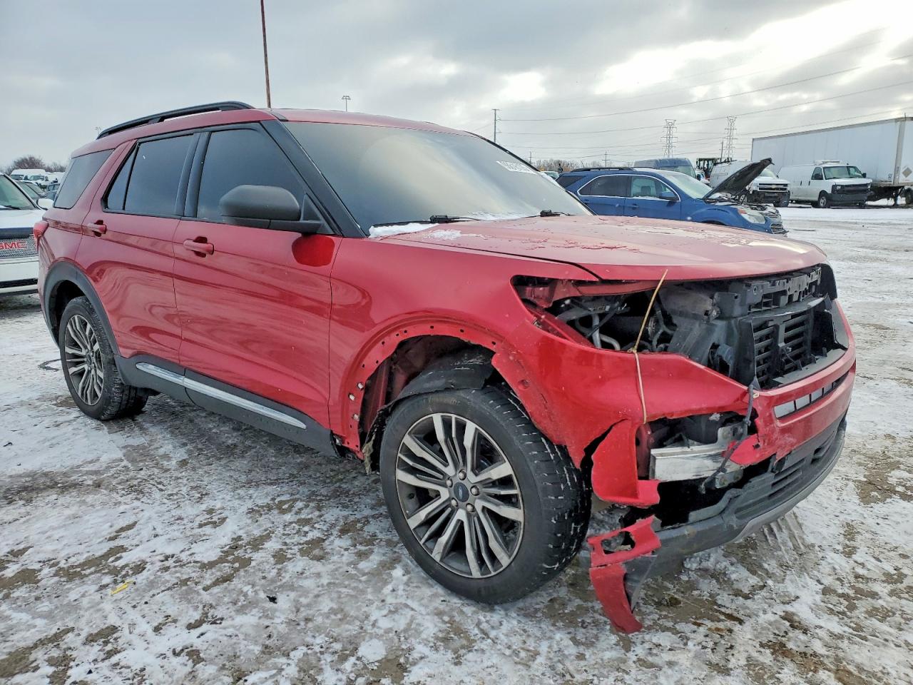 2020 FORD EXPLORER XLT photo 4