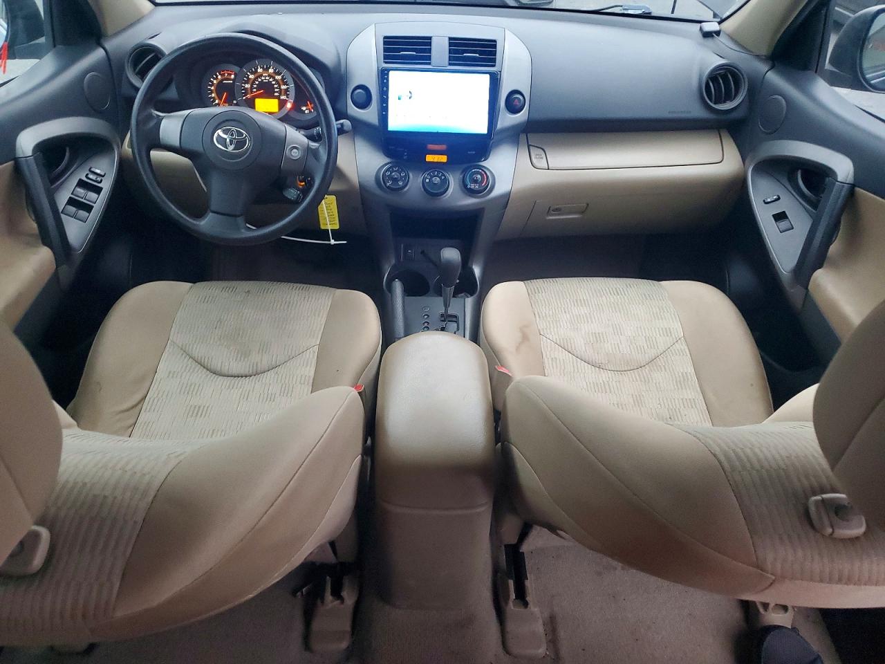 2010 TOYOTA RAV4 photo 8