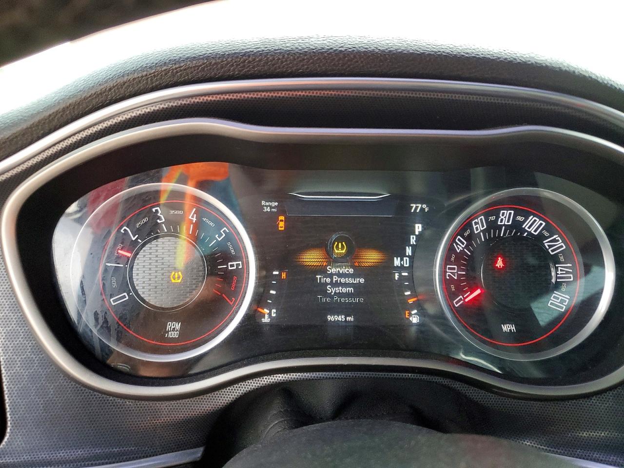 2016 DODGE CHALLENGER SXT photo 17