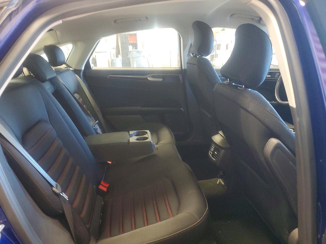 2016 FORD FUSION SE photo 10