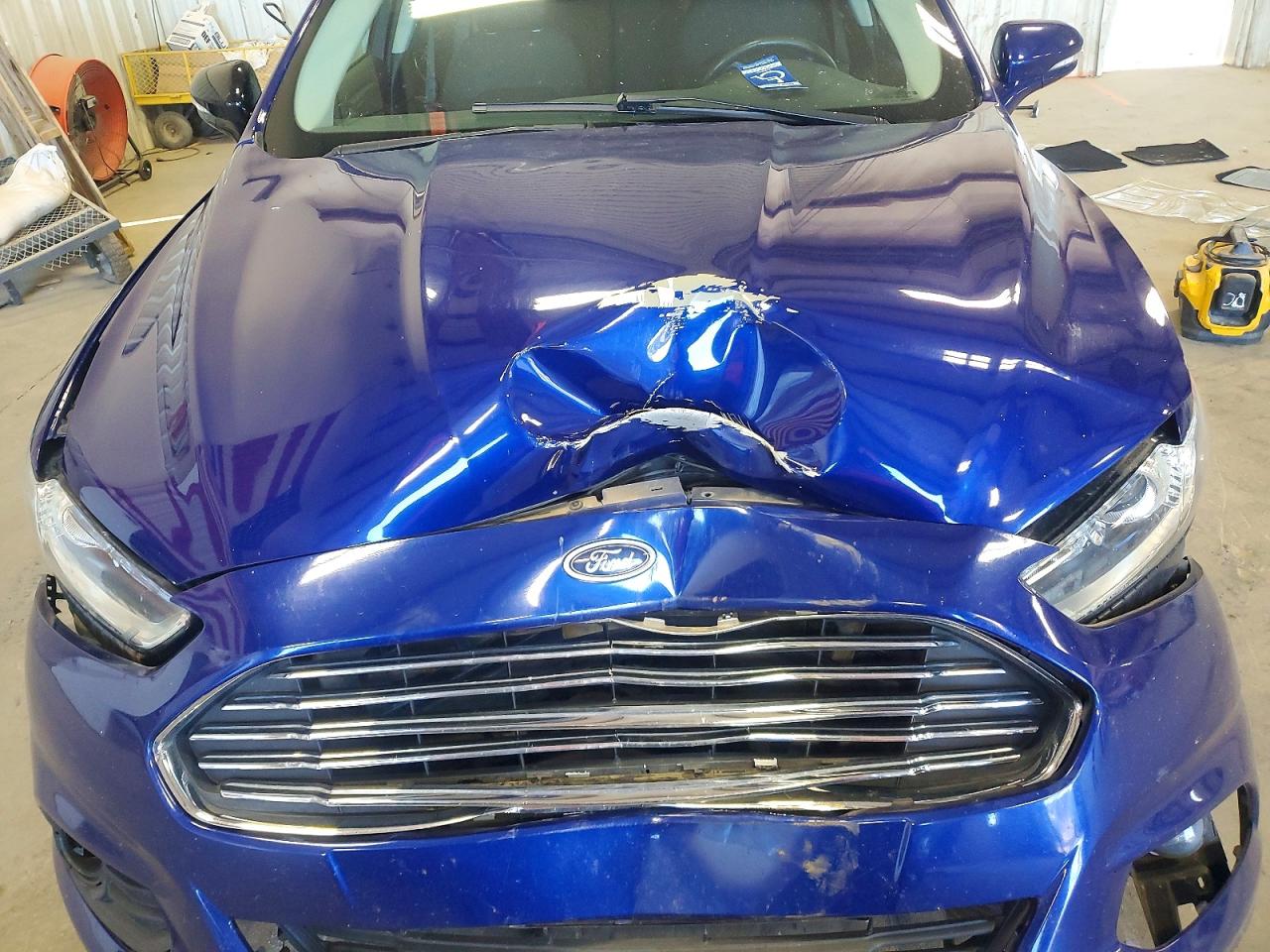 2016 FORD FUSION SE photo 11