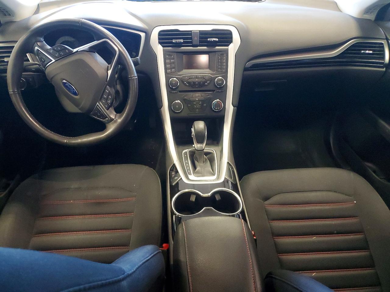 2016 FORD FUSION SE photo 8