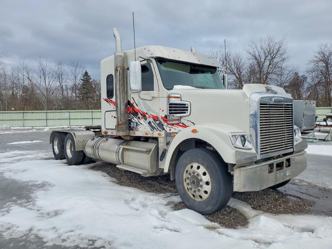 2019 FREIGHTLINER 122SD