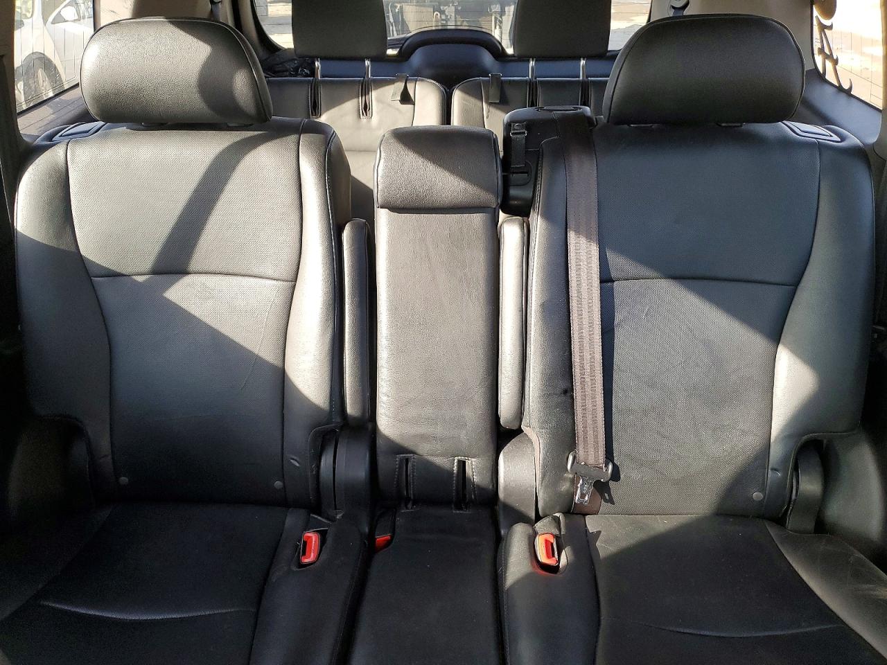 2011 TOYOTA HIGHLANDER LIMITED photo 10
