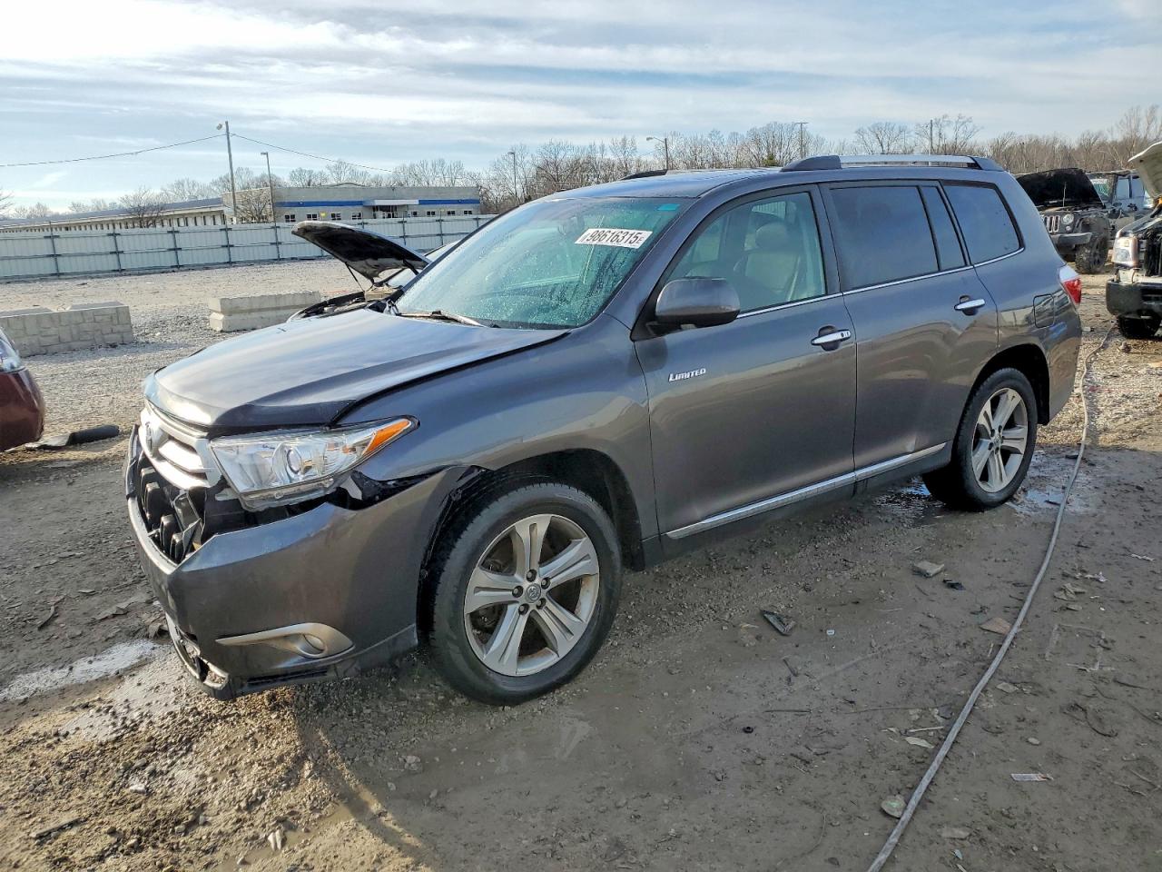 2011 TOYOTA HIGHLANDER