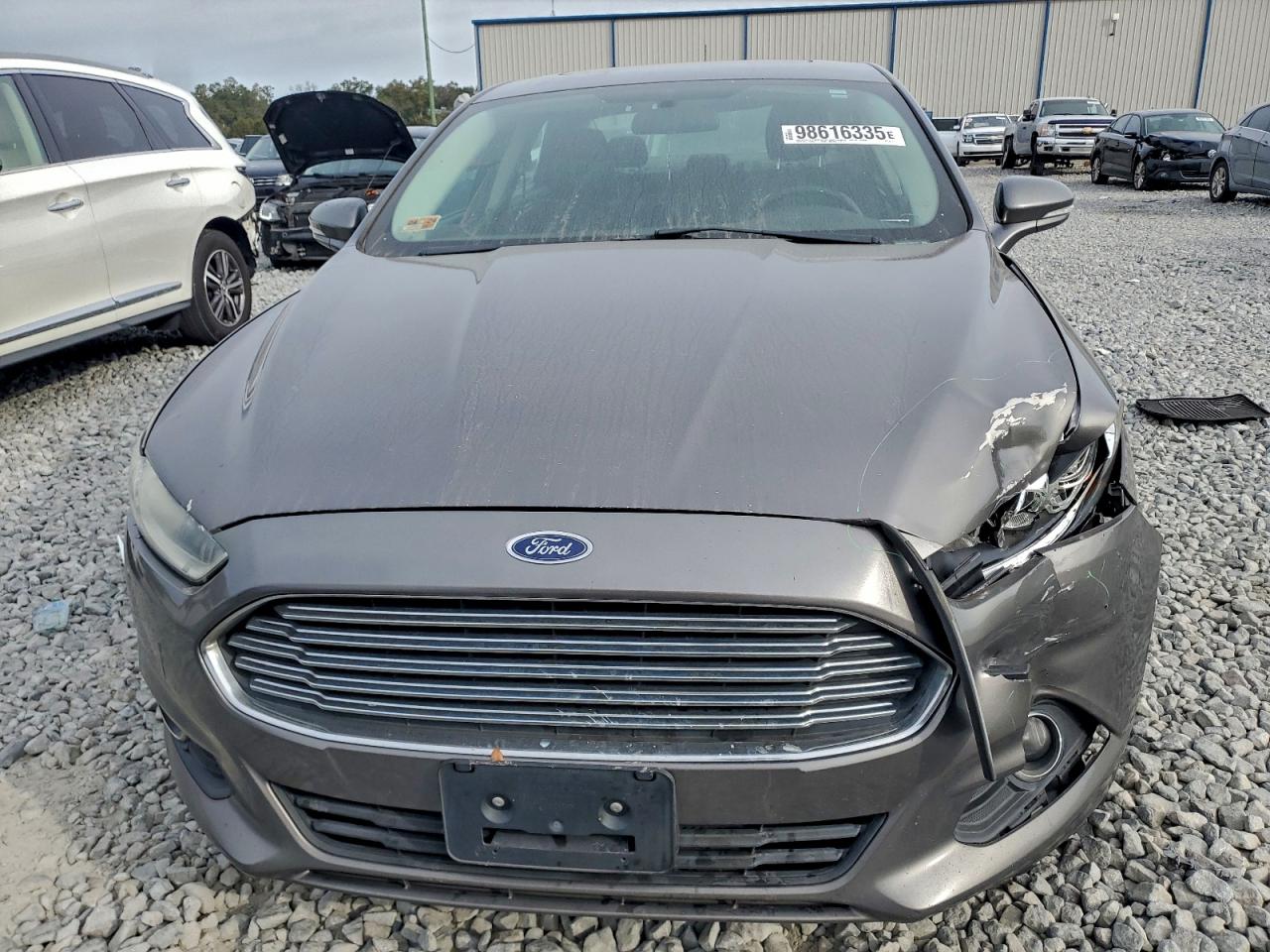 2014 FORD FUSION SE photo 9
