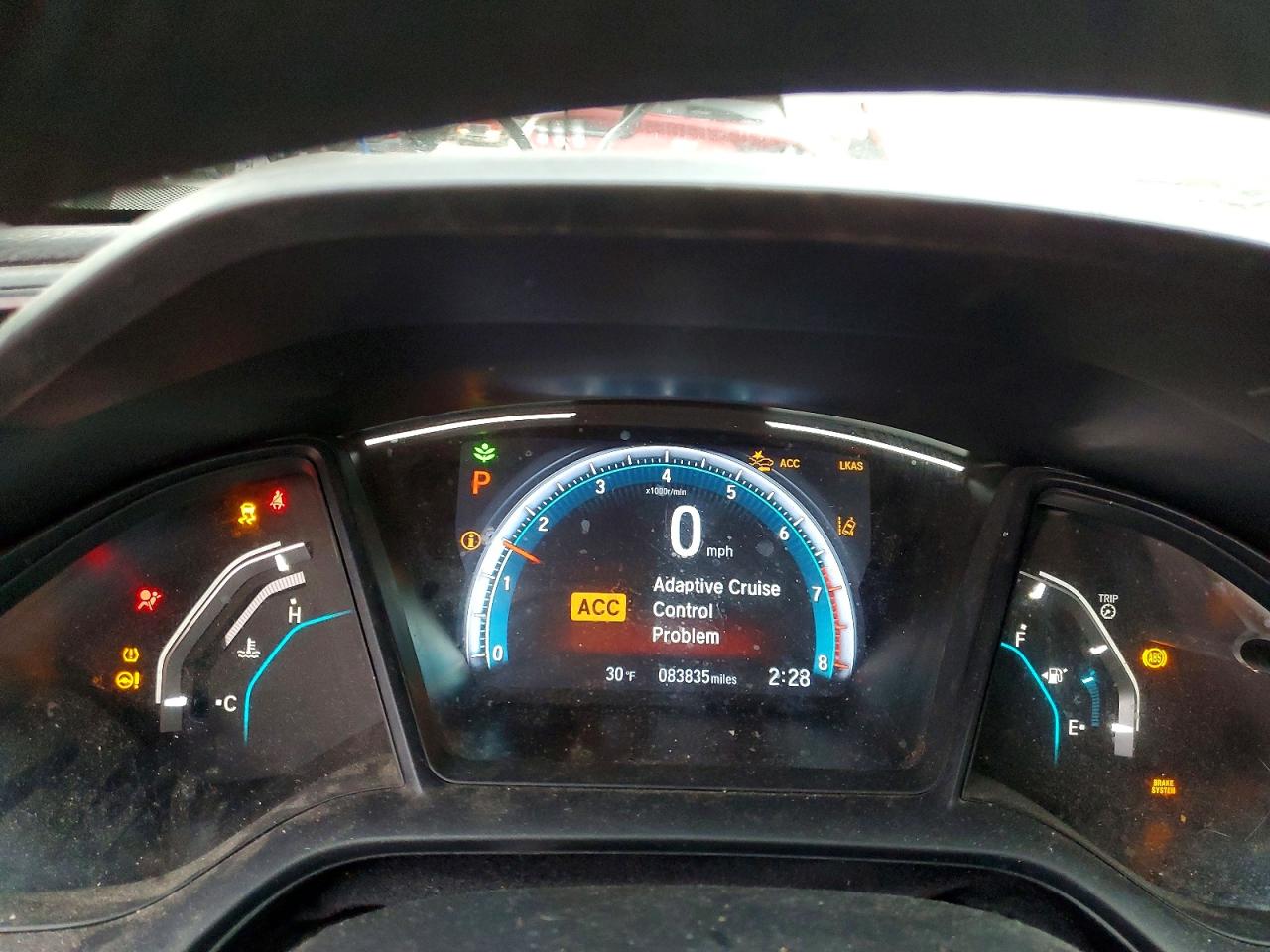 2020 HONDA CIVIC LX photo 17