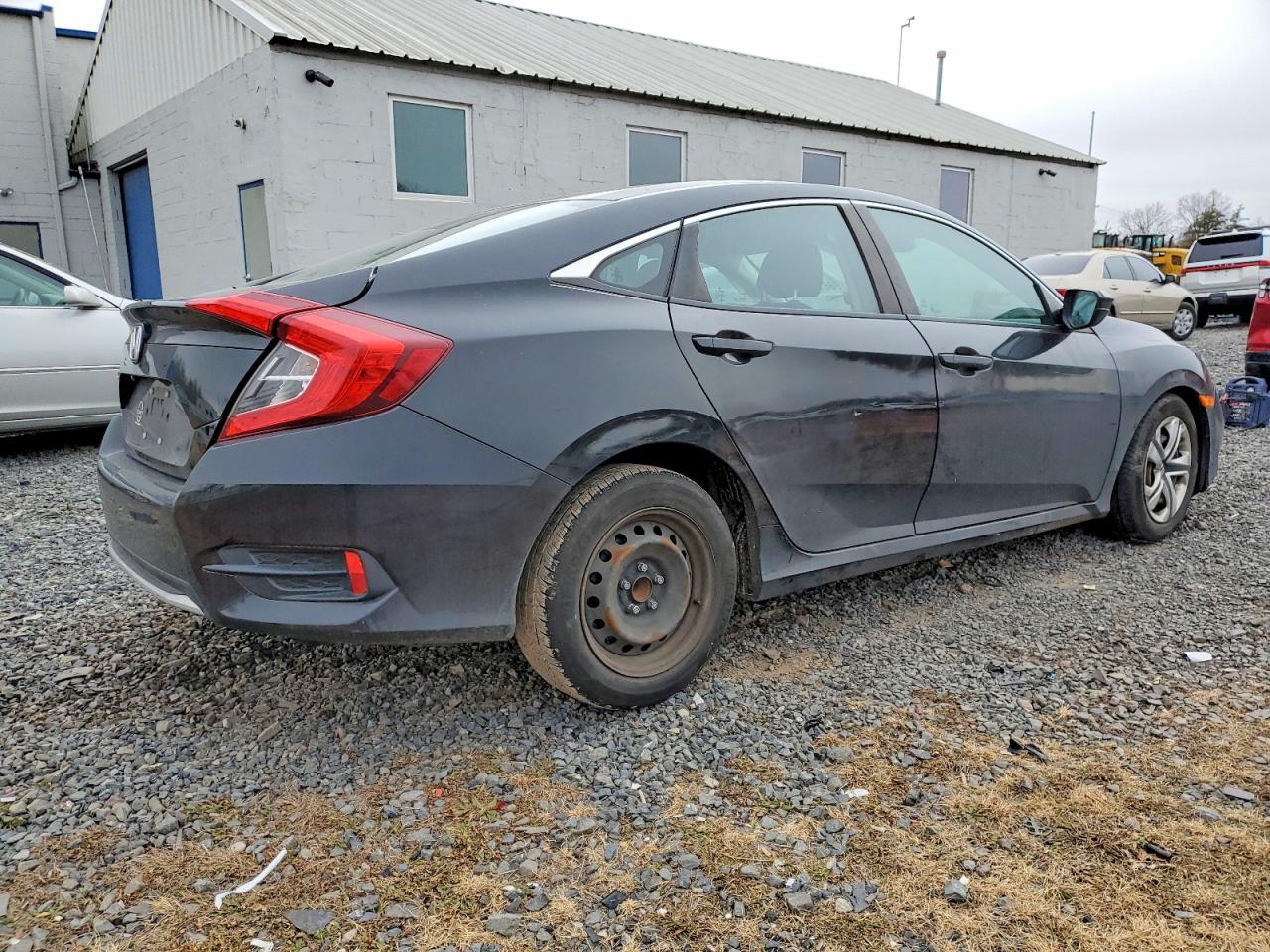 2020 HONDA CIVIC LX photo 5