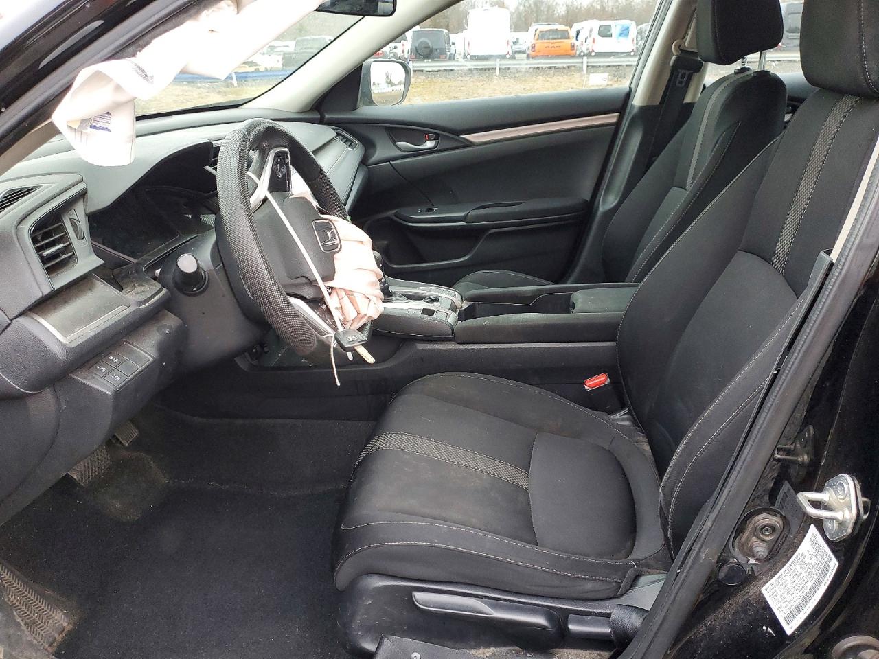 2020 HONDA CIVIC LX photo 13