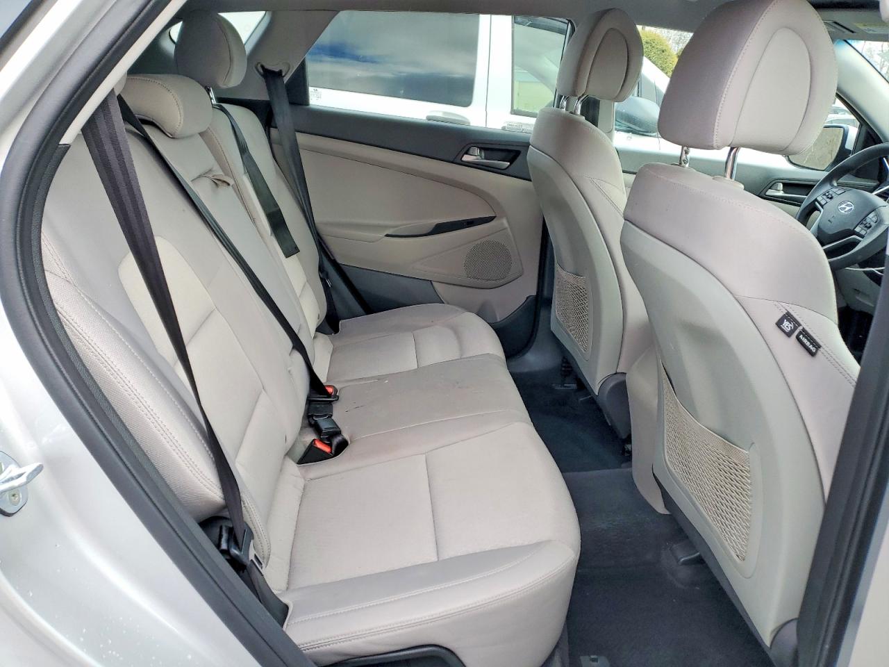 2018 HYUNDAI TUCSON SEL photo 31
