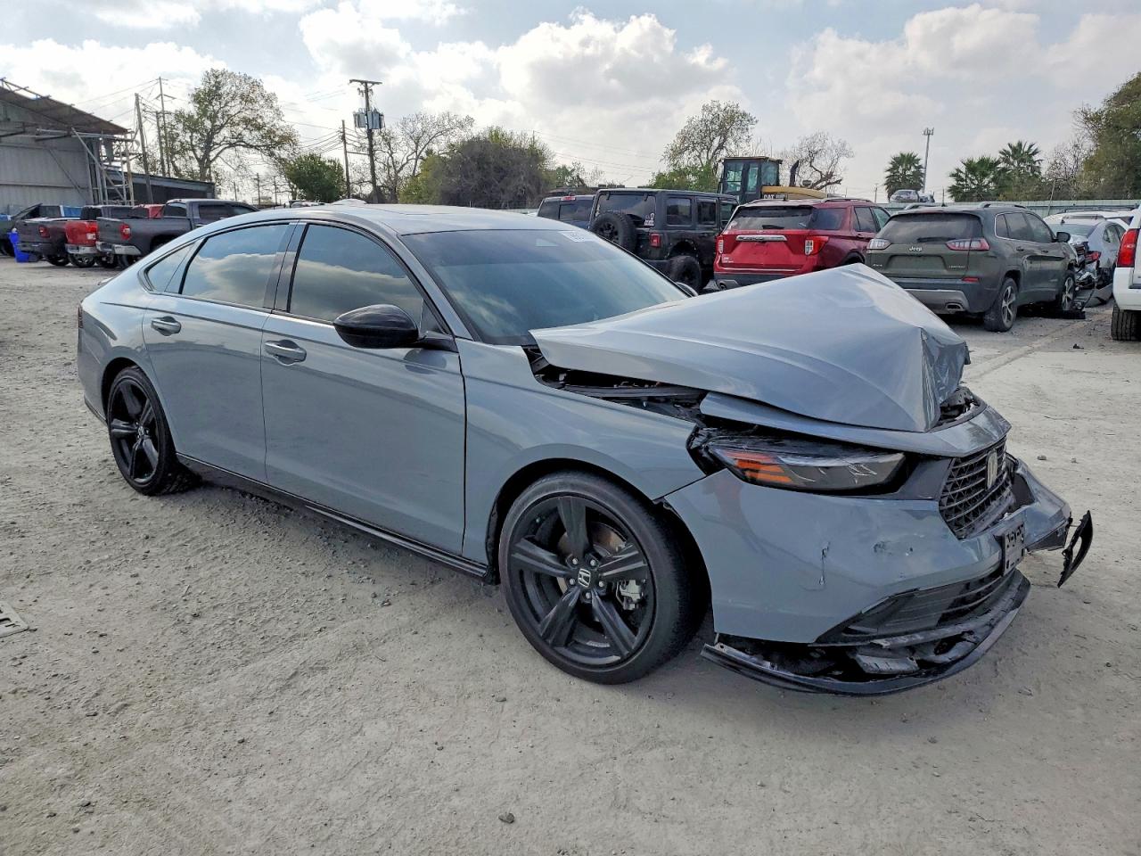 2025 HONDA ACCORD HYBRID SPORT-L photo 4