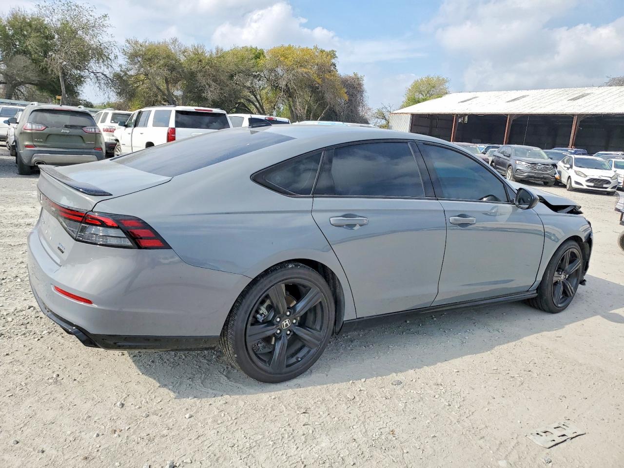 2025 HONDA ACCORD HYBRID SPORT-L photo 3