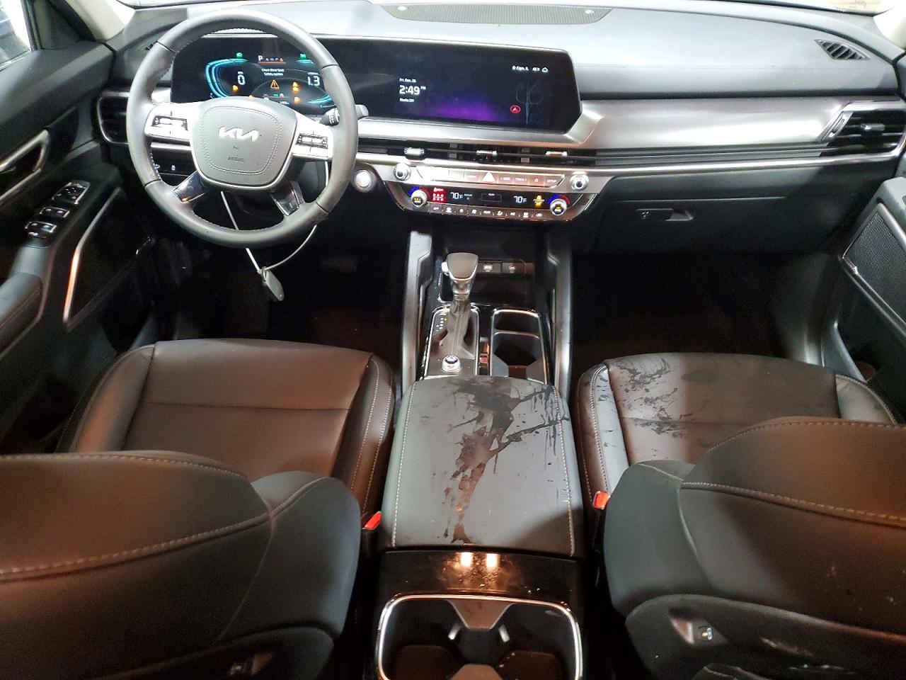 2025 KIA TELLURIDE LX photo 8