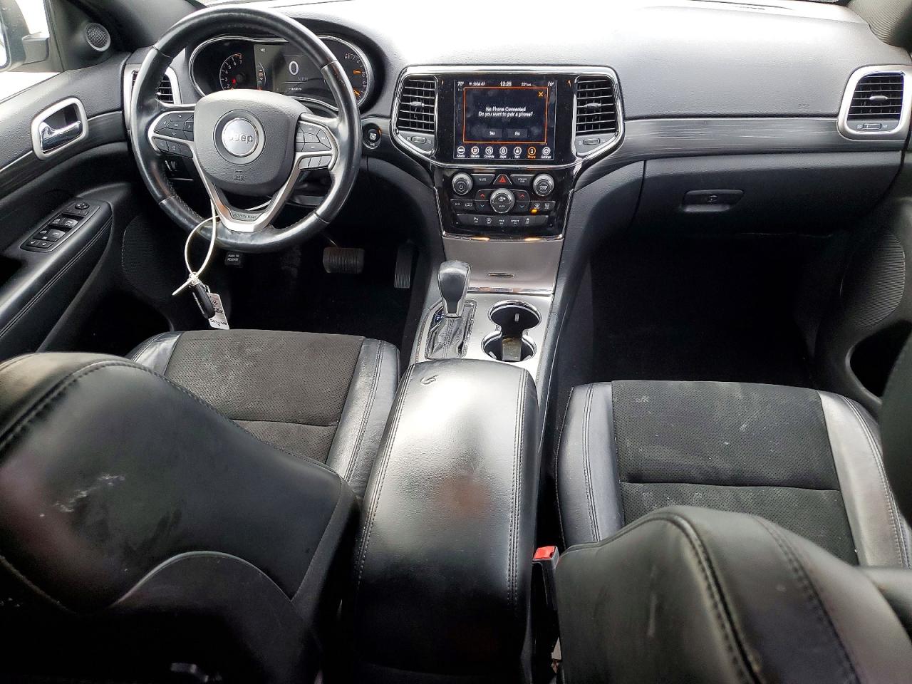 2020 JEEP GRAND CHEROKEE LAREDO photo 8