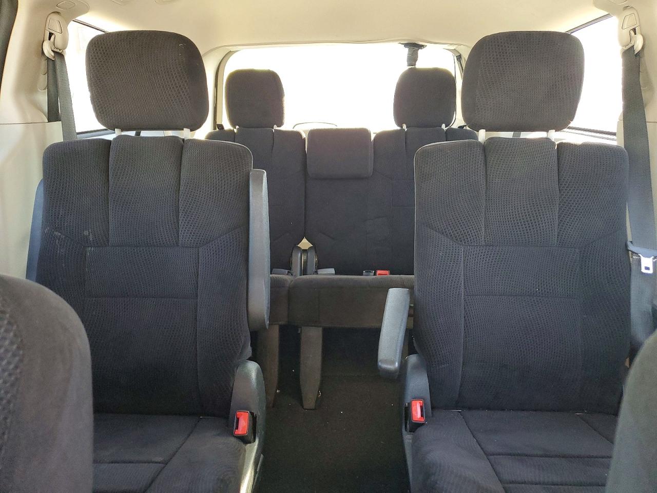 2013 DODGE GRAND CARAVAN SXT photo 10