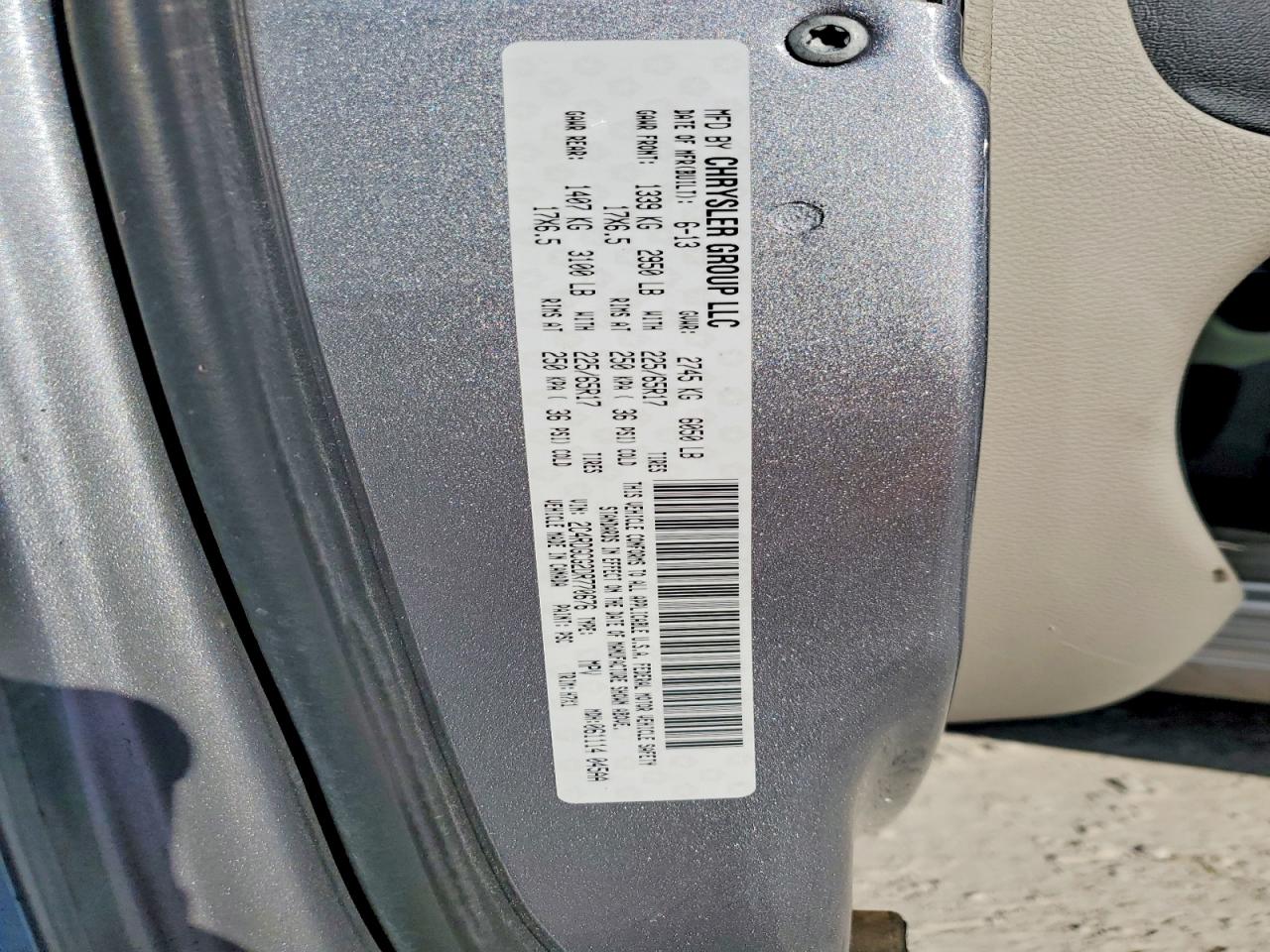 2013 DODGE GRAND CARAVAN SXT photo 13