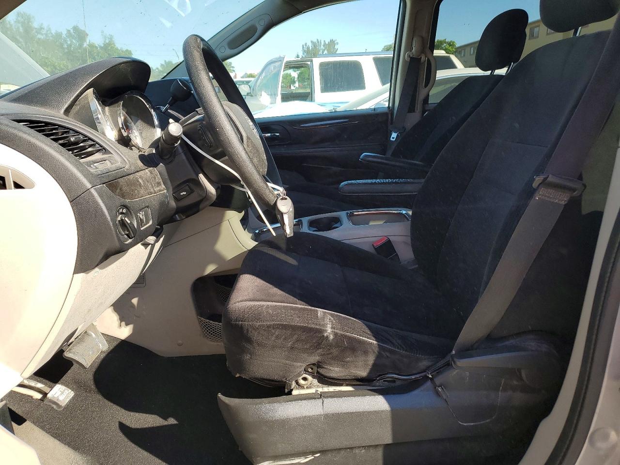 2013 DODGE GRAND CARAVAN SXT photo 7