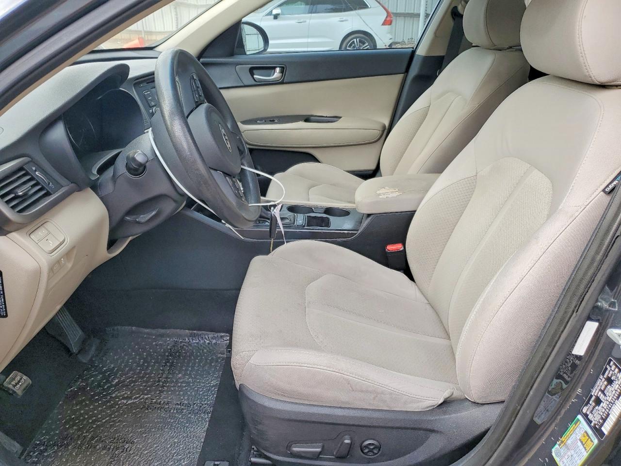 2016 KIA OPTIMA LX photo 7