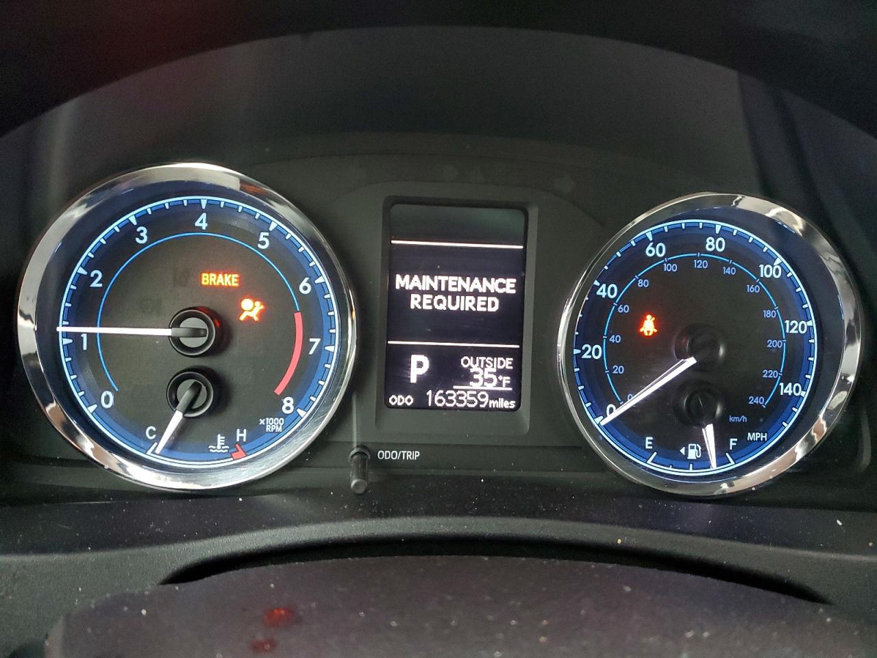 2019 TOYOTA COROLLA L photo 9