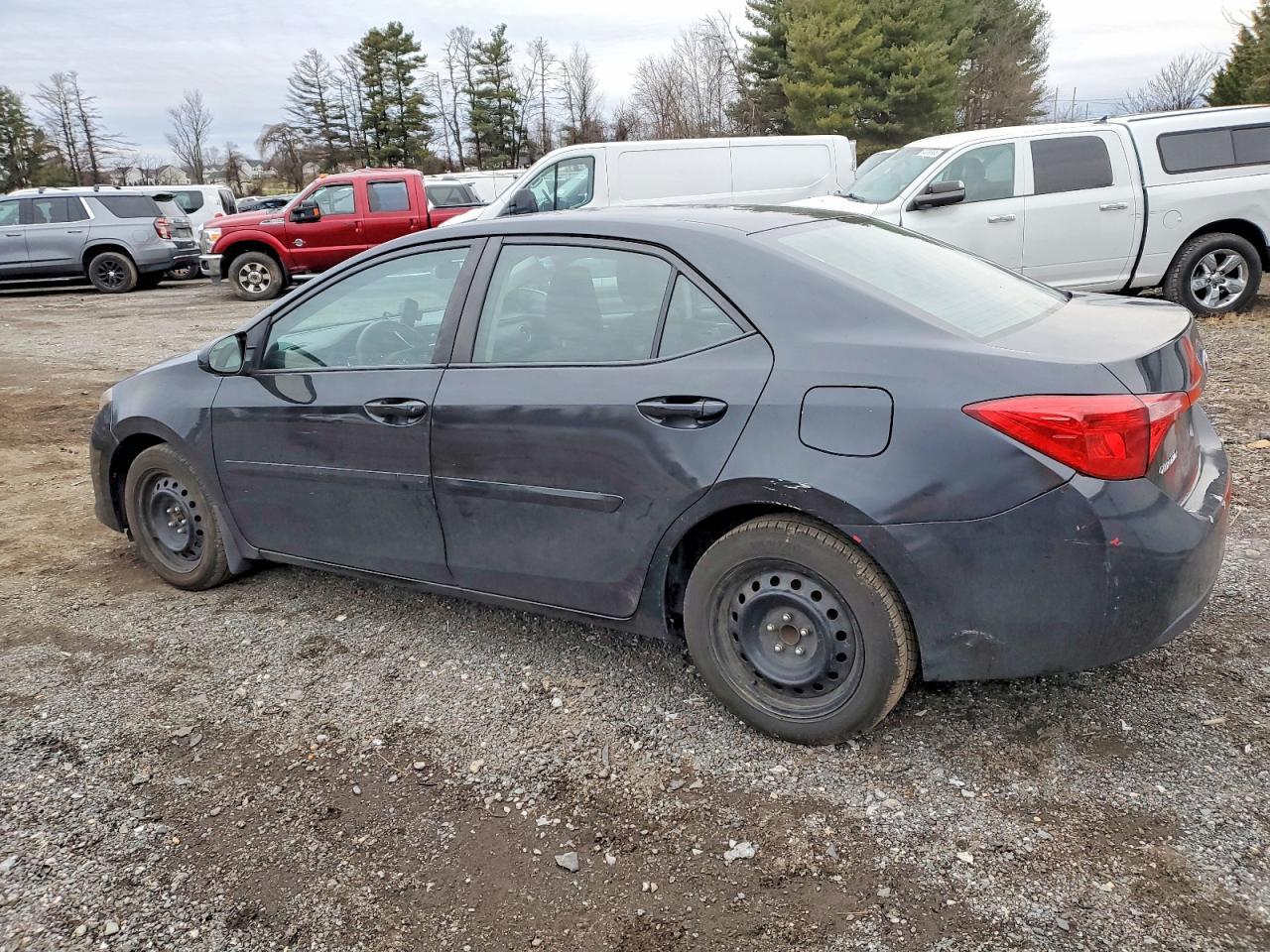 2019 TOYOTA COROLLA L photo 2