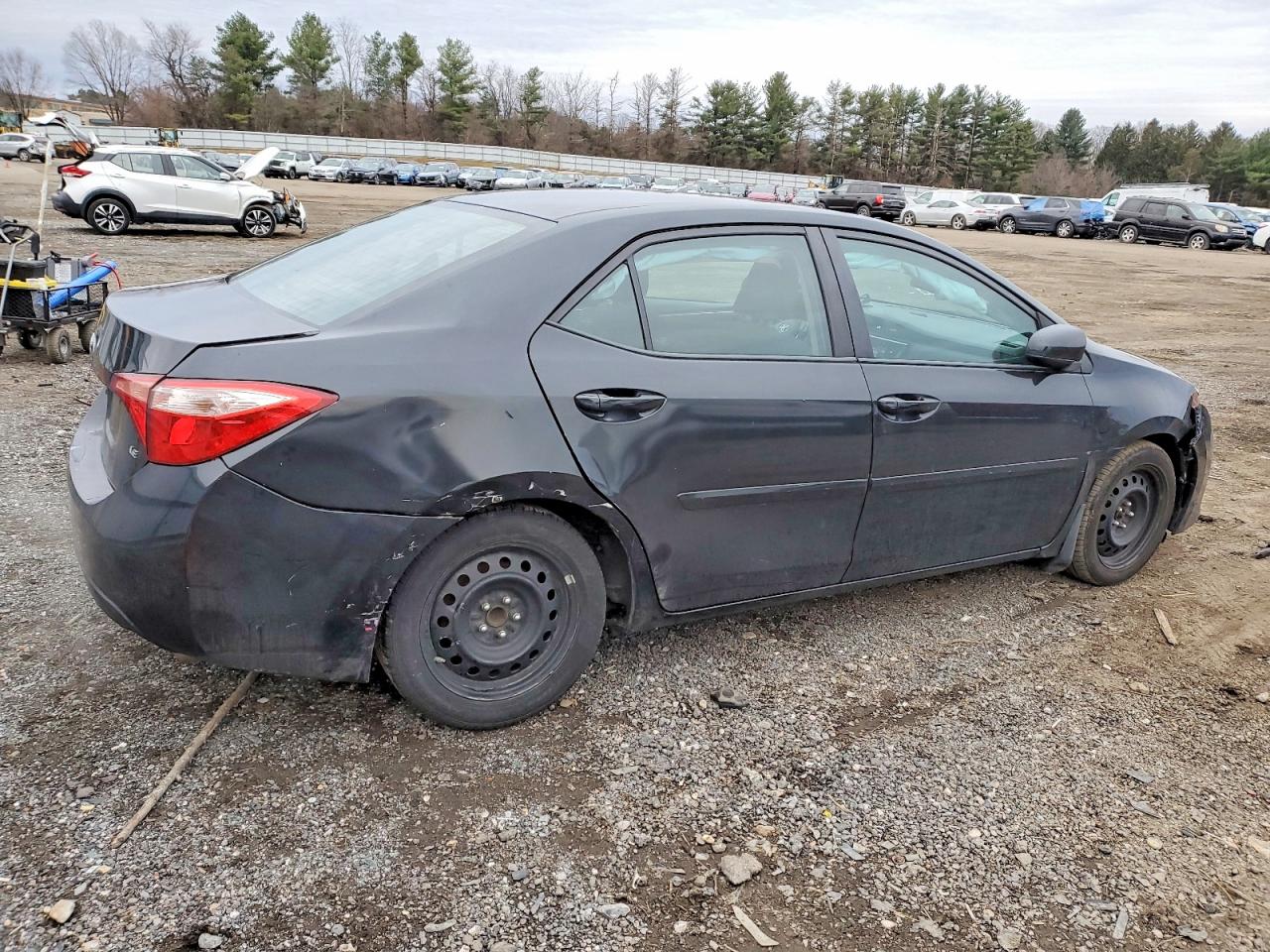 2019 TOYOTA COROLLA L photo 3