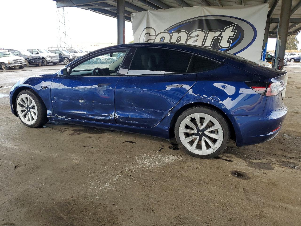 2023 TESLA MODEL 3 photo 2