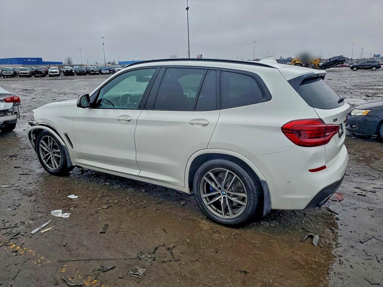 2018 BMW X3 XDRIVEM40I photo 2