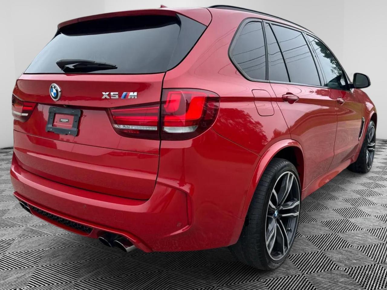 2016 BMW X5 M photo 4
