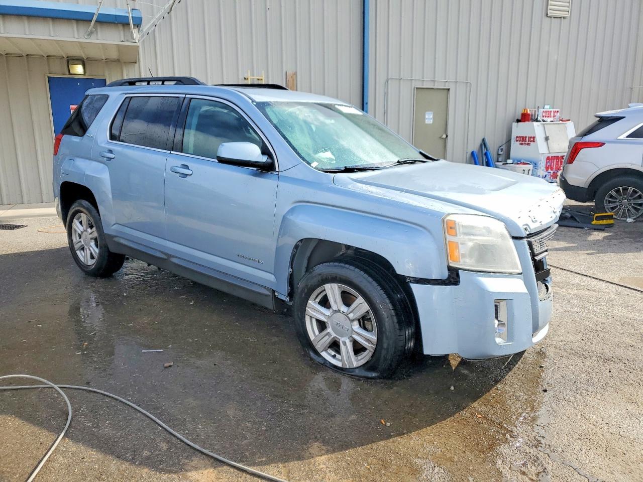2015 GMC TERRAIN SLE photo 4