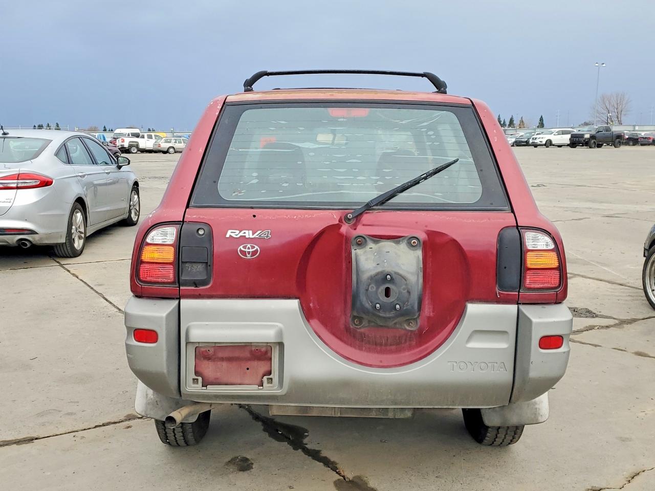 2000 TOYOTA RAV4 photo 6