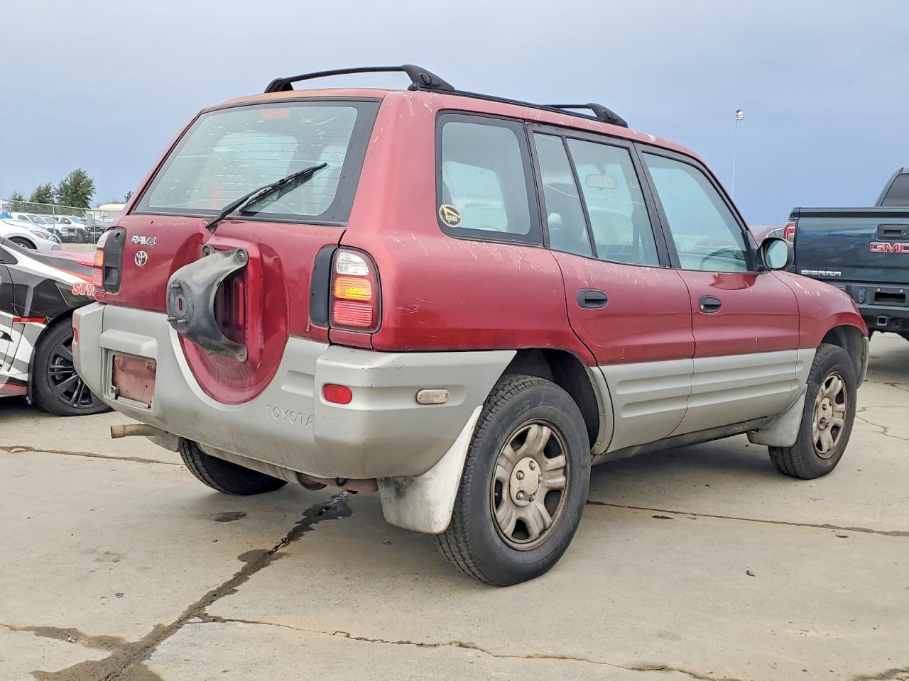2000 TOYOTA RAV4 photo 3