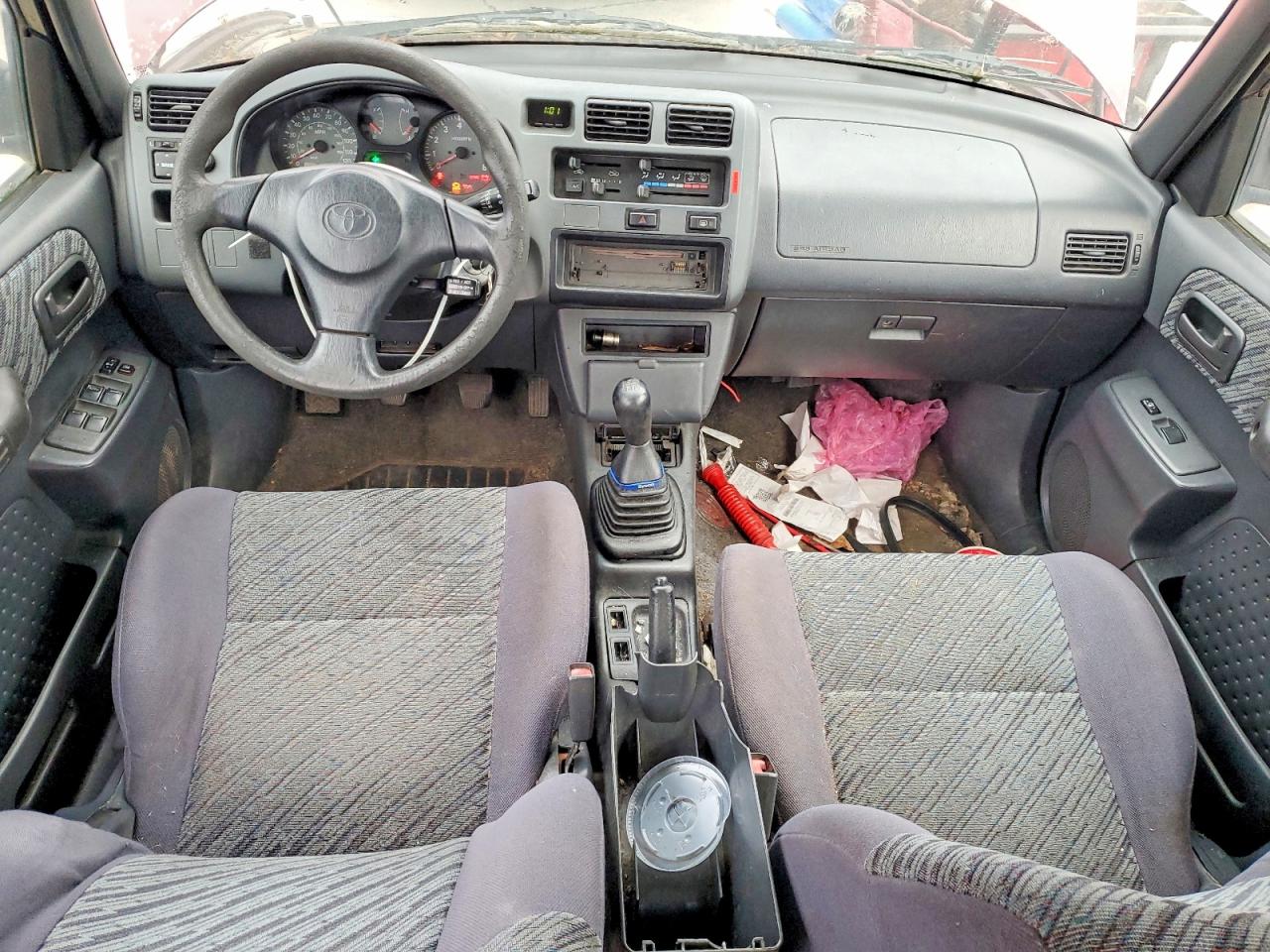 2000 TOYOTA RAV4 photo 8