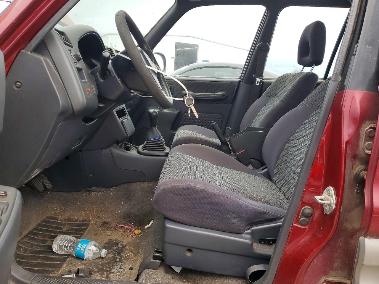 2000 TOYOTA RAV4 photo 7