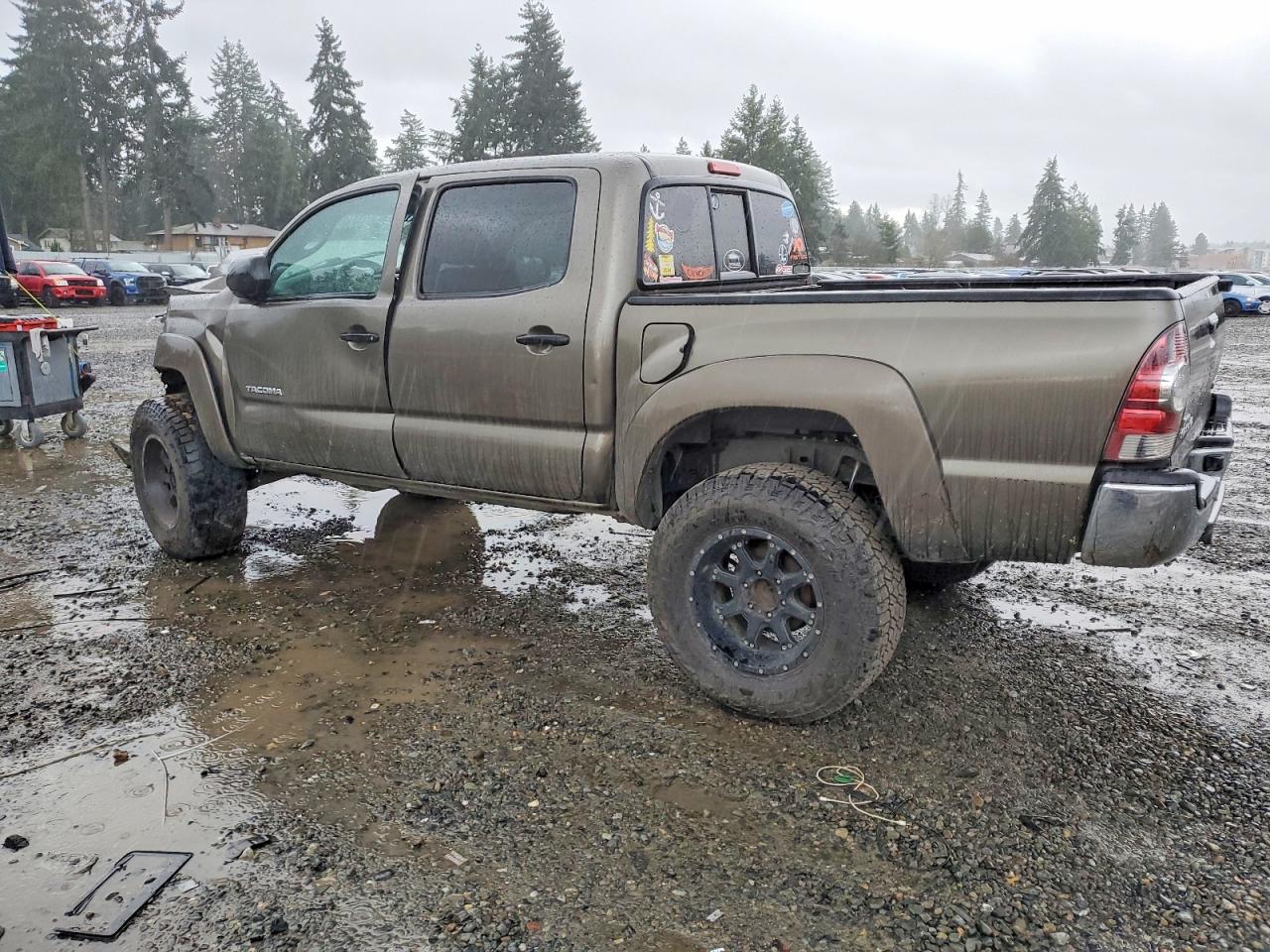 2013 TOYOTA TACOMA V6 photo 2