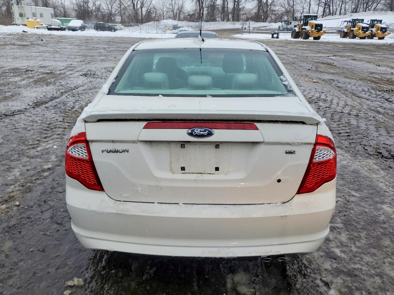 2010 FORD FUSION SE photo 11
