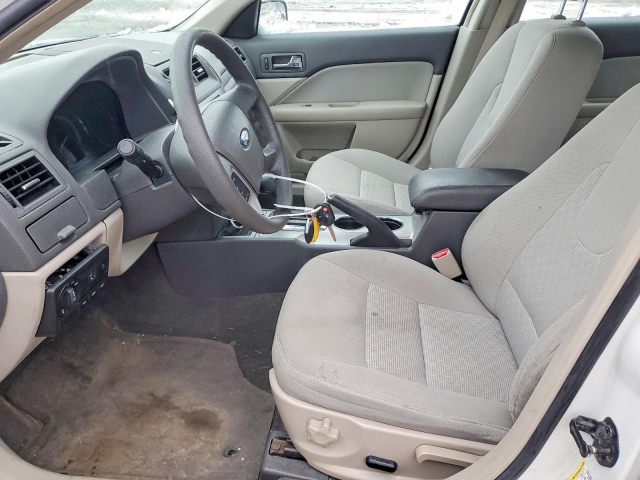 2010 FORD FUSION SE photo 13