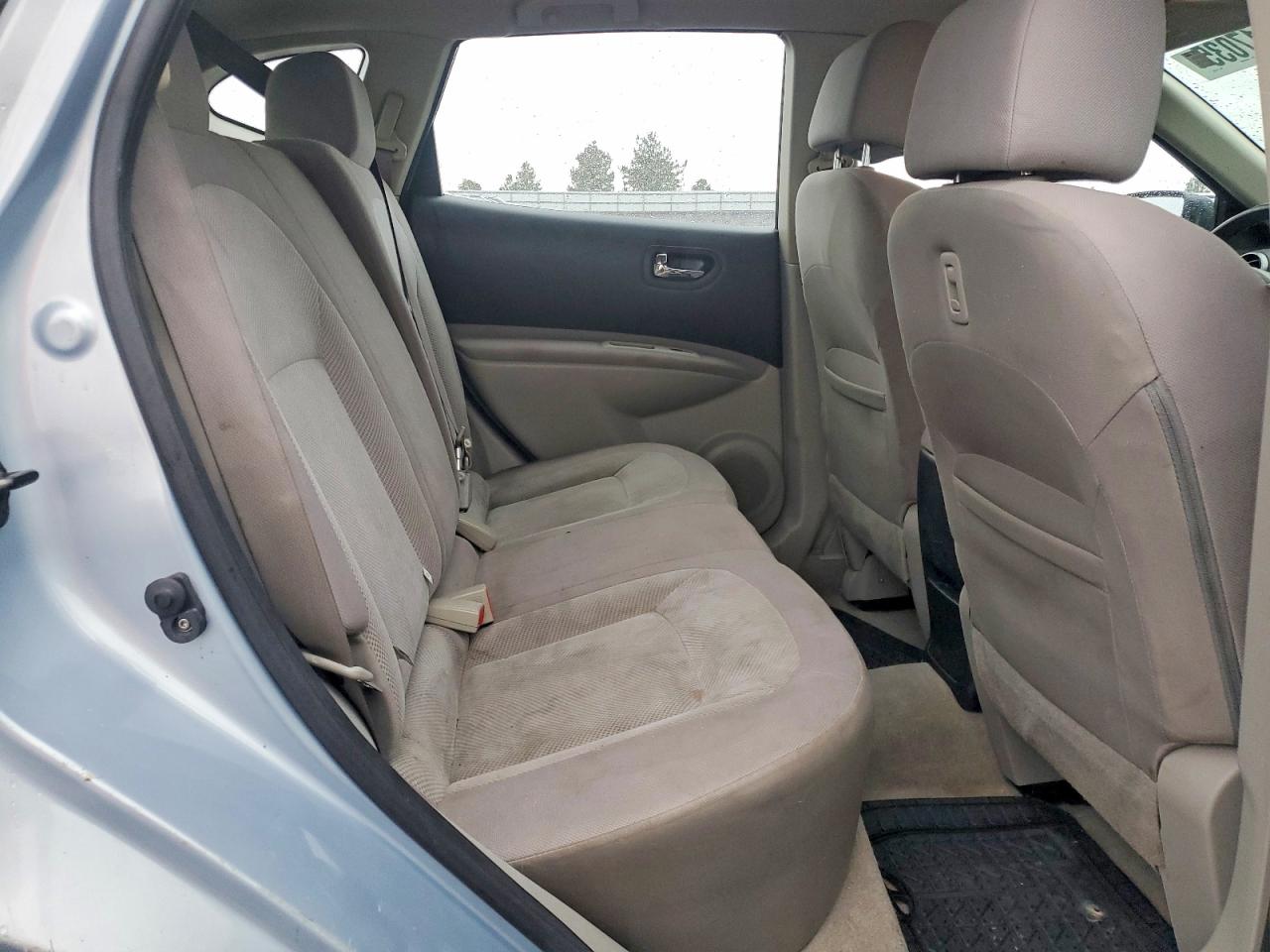 2013 NISSAN ROGUE S photo 11