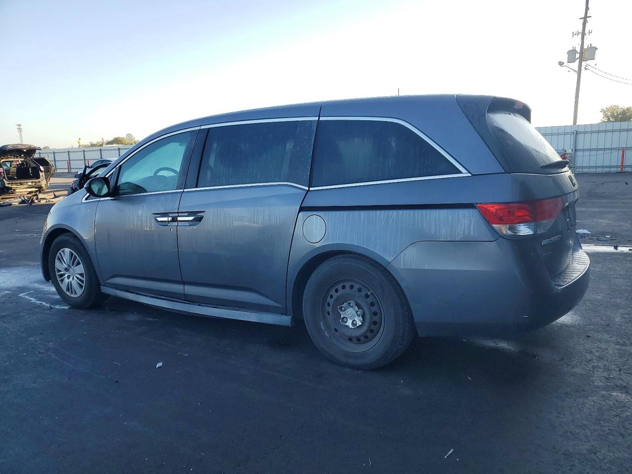 2014 HONDA ODYSSEY EXL photo 2