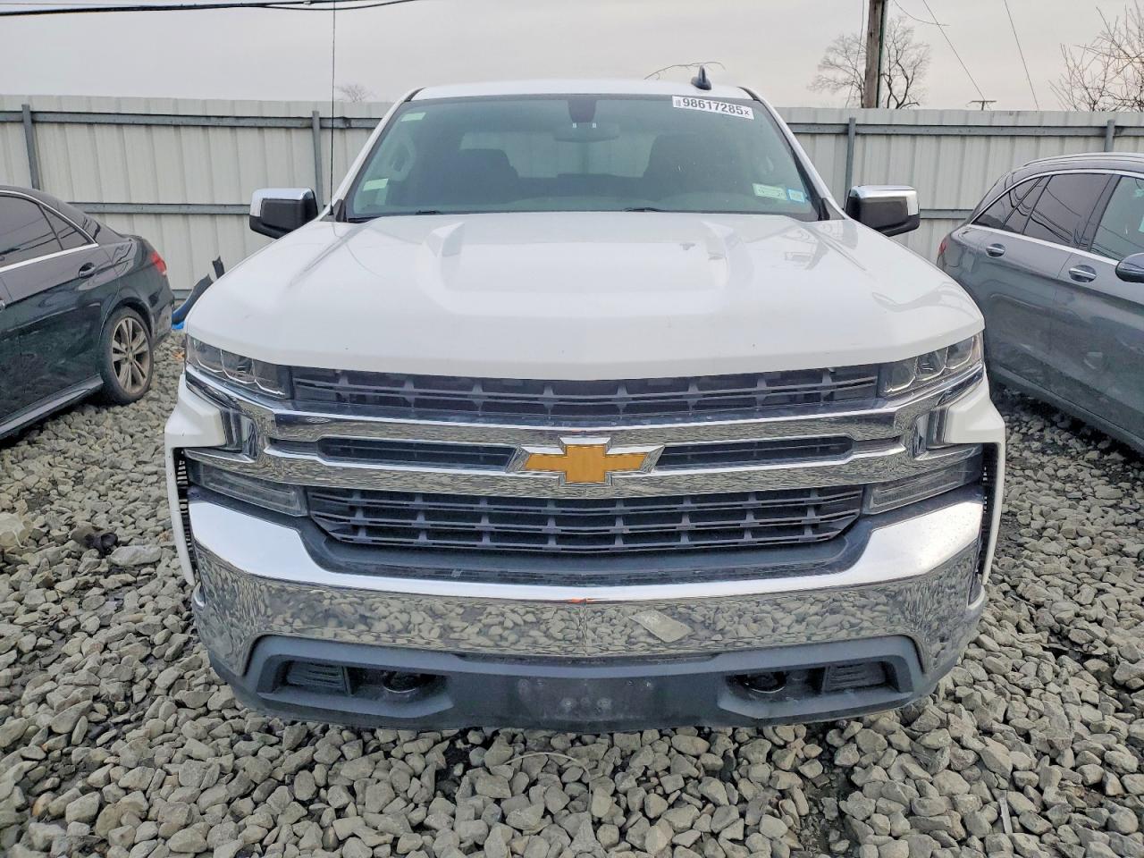 2019 CHEVROLET SILVERADO K1500 LT photo 5