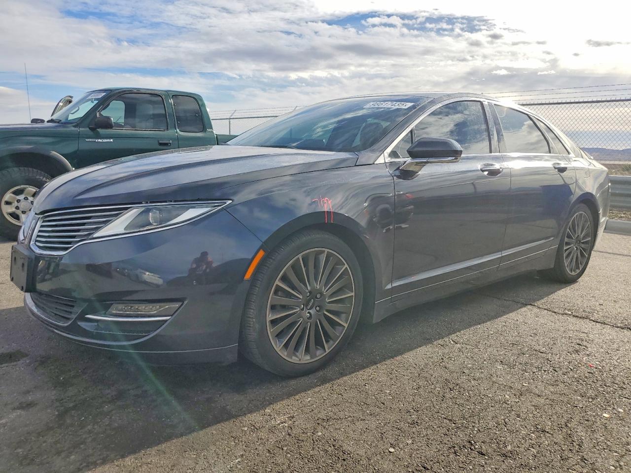 2014 LINCOLN MKZ