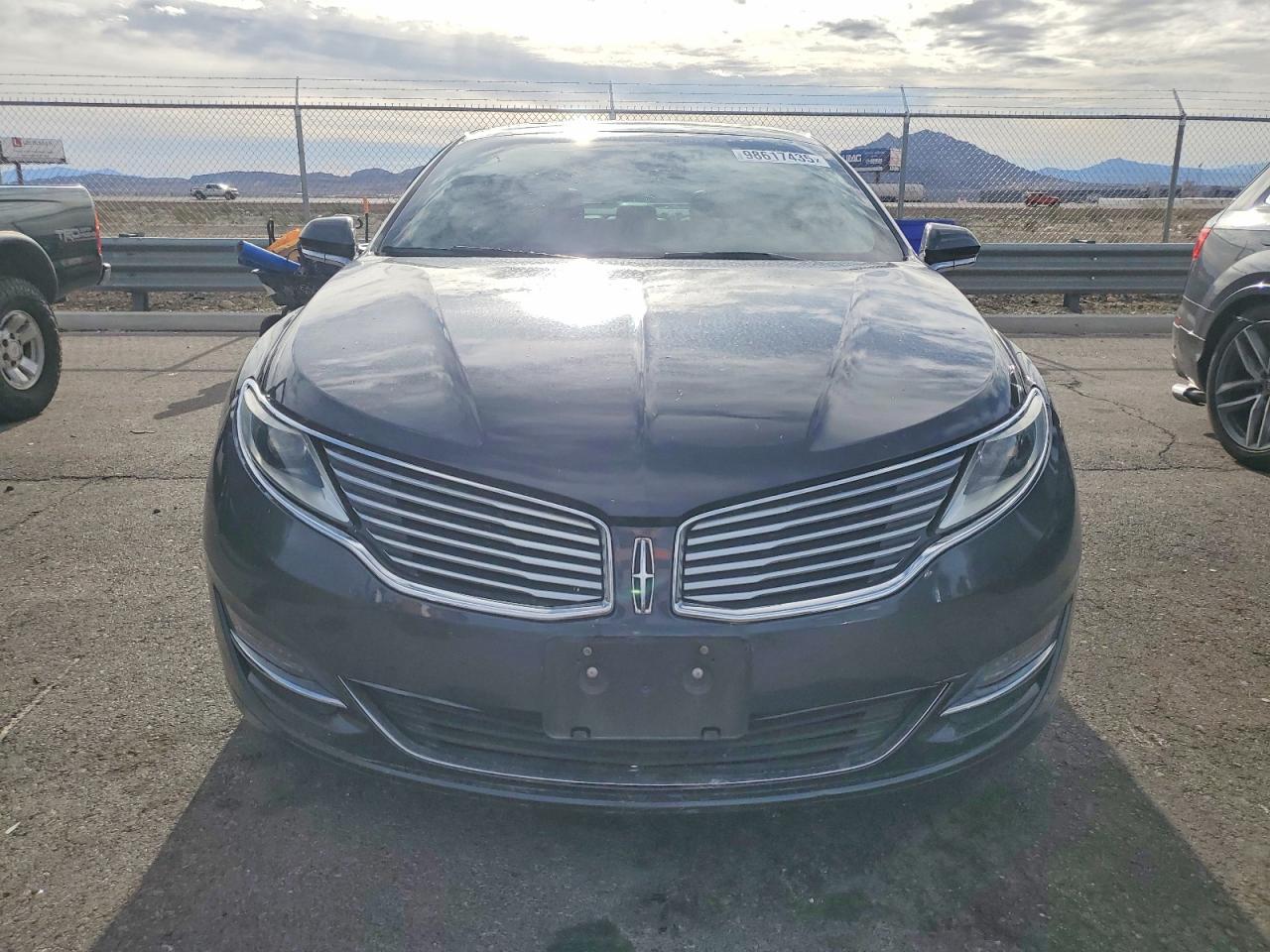 2014 LINCOLN MKZ photo 5
